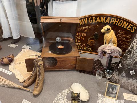 Grammophon und Schallplatte
